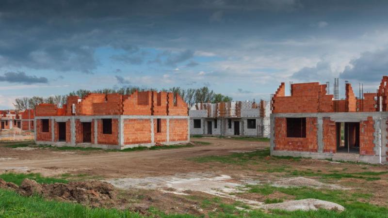 Petits et grands travaux de ma&ccedil;onnerie &agrave; VRIGNY, quelle solution choisir ?