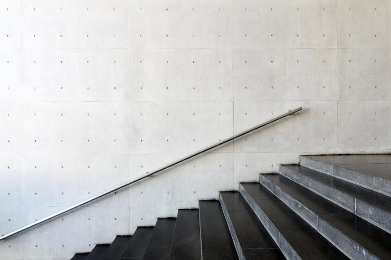 Construire un escalier en b&eacute;ton, une &eacute;tape cl&eacute; des travaux &agrave; Tinqueux