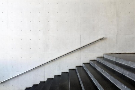 Construire un escalier en b&eacute;ton, une &eacute;tape cl&eacute; des travaux &agrave; Tinqueux
